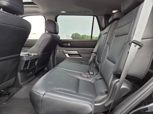 Used 2024 Toyota Sequoia SR5 w/ SR5 Premium Package AWD/4WD image 7