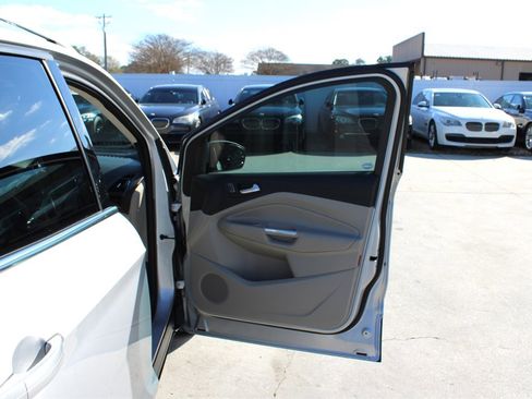 Used 2014 Ford Escape Titanium image 29