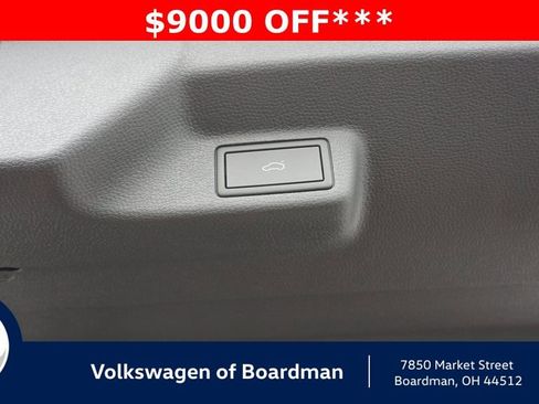 New 2025 Volkswagen ID. Buzz 1st Edition image 6