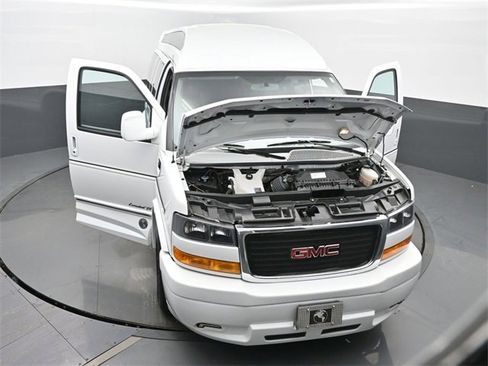 Used 2022 GMC Savana 2500 Explorer Conversion Van image 36