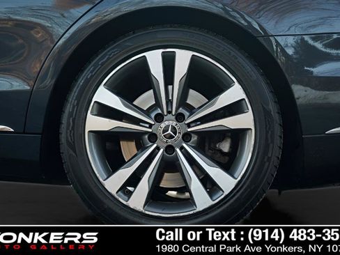 Used 2015 Mercedes-Benz S 550 4MATIC Sedan image 55