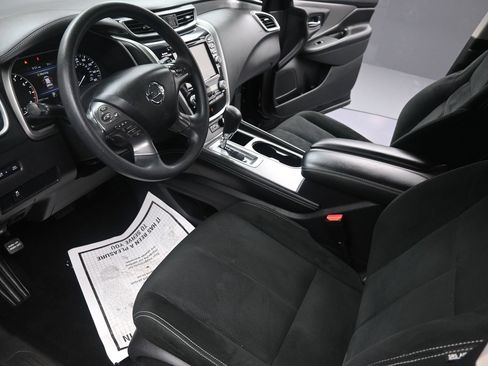 Used 2019 Nissan Murano S AWD/4WD image 18