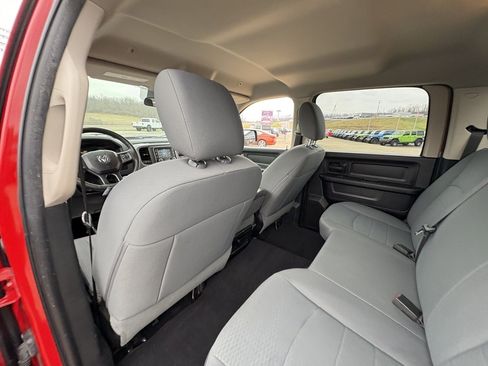 Used 2018 RAM 1500 Express w/ Express Value Package image 21