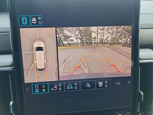 New 2026 GMC Yukon XL Denali w/ Denali Reserve Package image 16