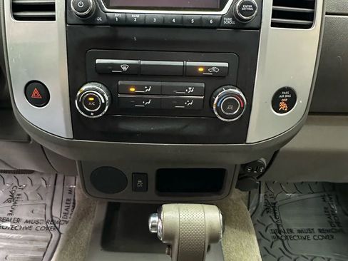 Used 2018 Nissan Frontier SV image 18