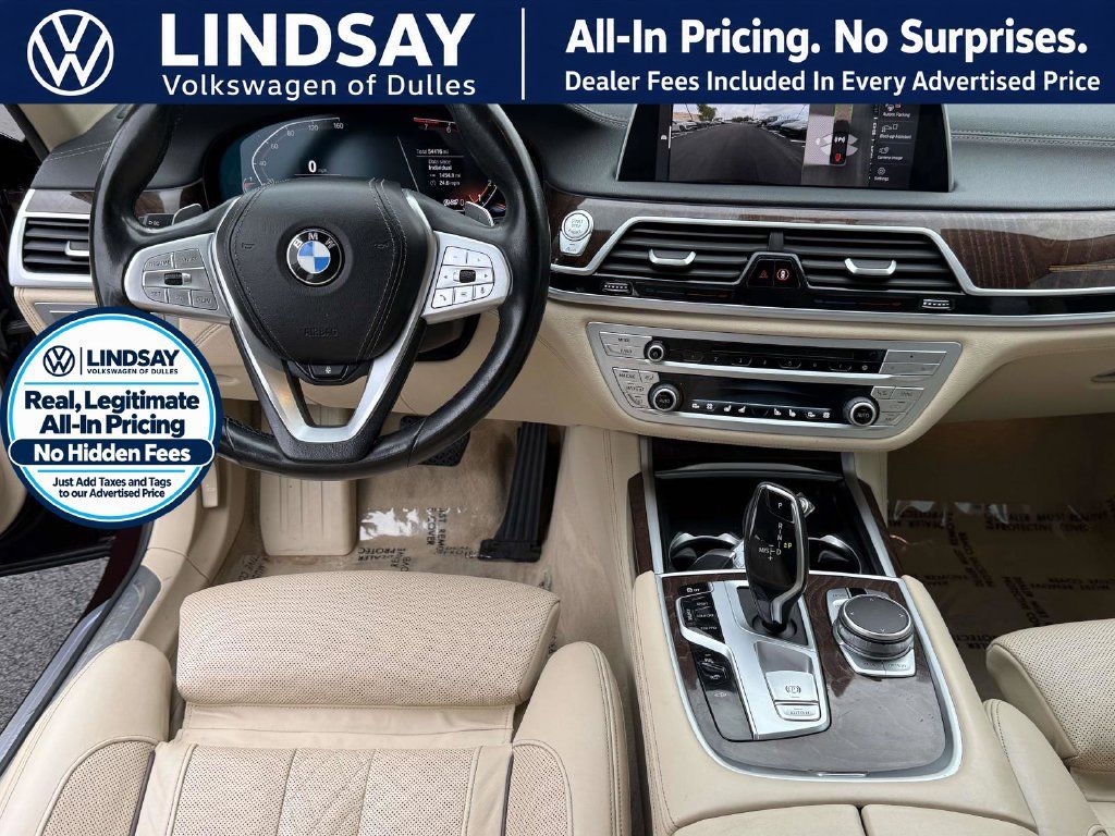 Used 2020 BMW 740i w/ Premium Package RWD image 10