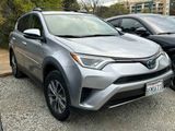 Used 2018 Toyota RAV4 LE Plus image 2