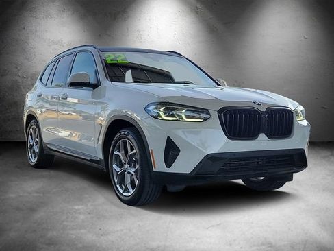 Used 2022 BMW X3 sDrive30i w/ Premium Package 2 RWD image 2