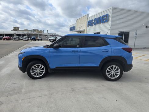 Used 2024 Chevrolet TrailBlazer LS w/ LS Convenience Package image 6