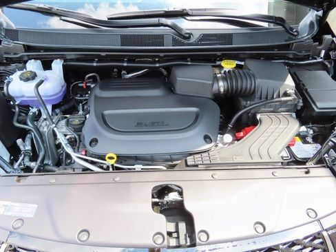 New 2026 Chrysler Pacifica Select image 11