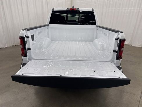 New 2025 RAM 1500 Big Horn image 24