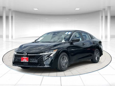 Used 2026 Nissan Sentra S w/ S Cold Weather Package FWD image 1