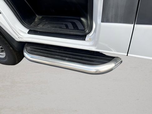 Used 2022 Mercedes-Benz Sprinter 144 Cargo image 28