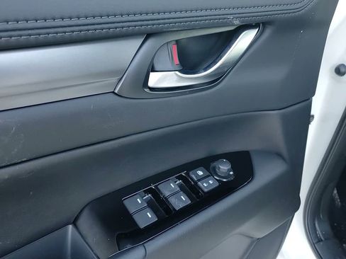 New 2025 MAZDA CX-5 AWD 2.5 S w/ Preferred Package image 13