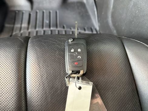 Used 2017 Chevrolet Equinox LT w/ Sport Edition image 30