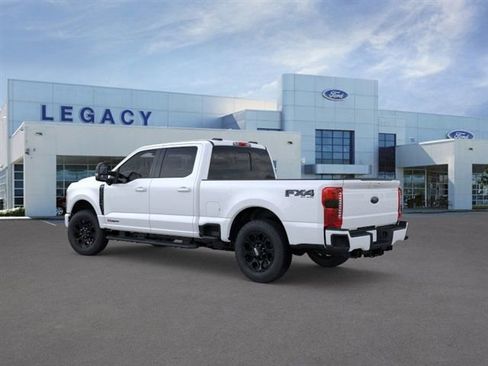New 2026 Ford F250 Lariat w/ Black Appearance Package image 4