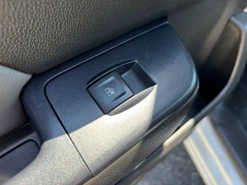 Used 2014 Chevrolet Silverado 1500 W/T RWD image 41