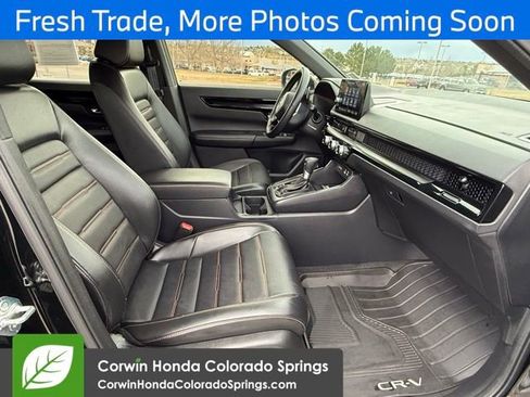 Used 2025 Honda CR-V Sport Touring image 17