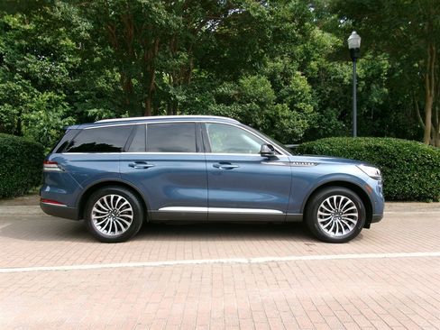 Used 2020 Lincoln Aviator Reserve w/ Equipment Group 201A AWD/4WD image 8