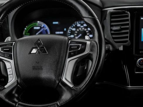 Used 2022 Mitsubishi Outlander SEL AWD/4WD image 16