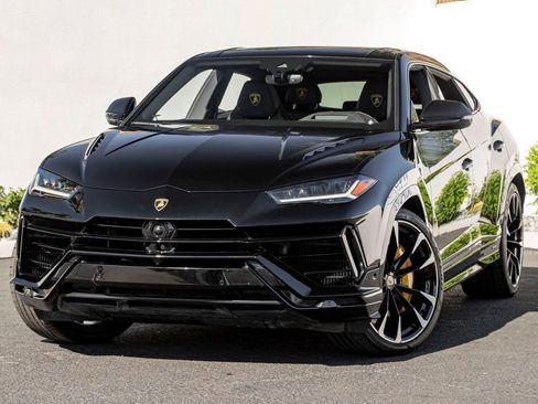 Used 2024 Lamborghini Urus S AWD/4WD image 1