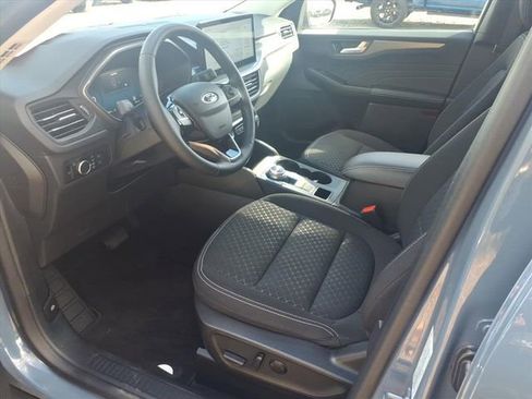 Certified 2023 Ford Escape Active w/ Tech Pack #2 image 15