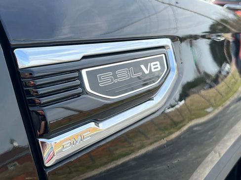 Used 2019 GMC Sierra 1500 SLT w/ SLT Premium Plus Package image 10