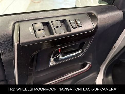 Used 2015 Toyota 4Runner Trail Premium AWD/4WD image 13