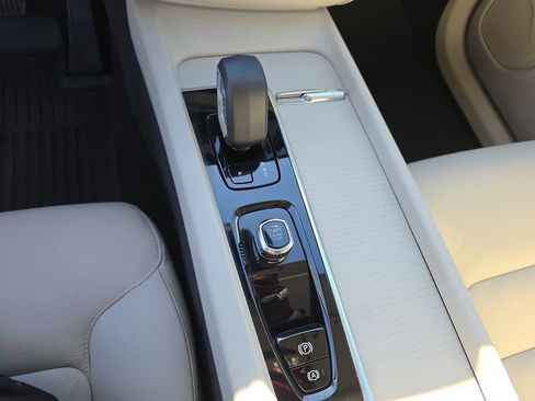 Used 2025 Volvo XC60 T8 Core w/ Protection Package Premier image 30