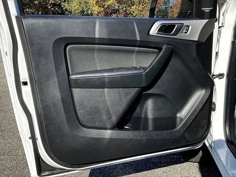 Used 2021 Ford Ranger XLT image 18