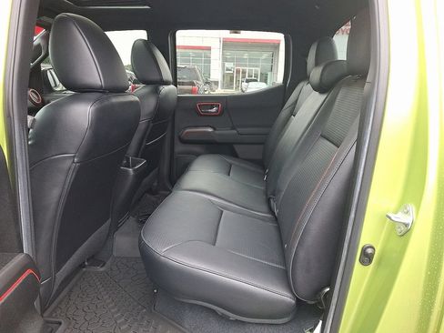Certified 2022 Toyota Tacoma TRD Pro AWD/4WD image 10