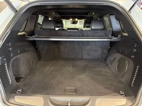 Used 2020 Jeep Grand Cherokee High Altitude AWD/4WD image 19