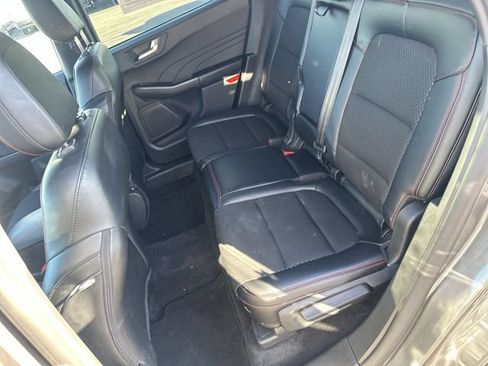 Used 2025 Ford Escape ST-Line AWD/4WD image 24