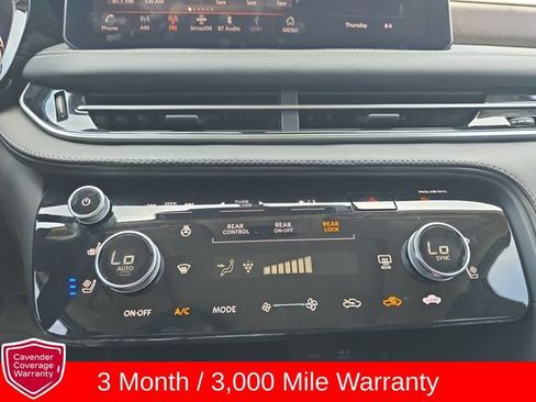 Used 2023 INFINITI QX60 Sensory w/ Cargo Package AWD/4WD image 4