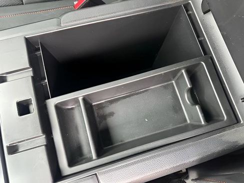 Used 2024 Nissan Titan PRO-4X w/ Off Road Protection Package image 18