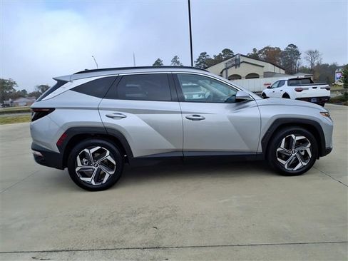 Certified 2022 Hyundai Tucson Limited w/ Cargo Package image 2