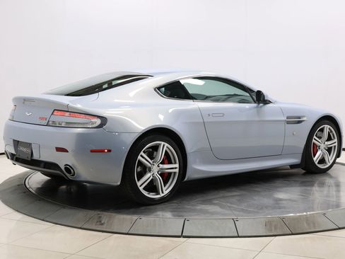Used 2011 Aston Martin V8 Vantage Coupe RWD image 49