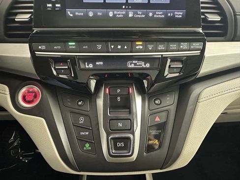 Used 2025 Honda Odyssey EX-L image 38