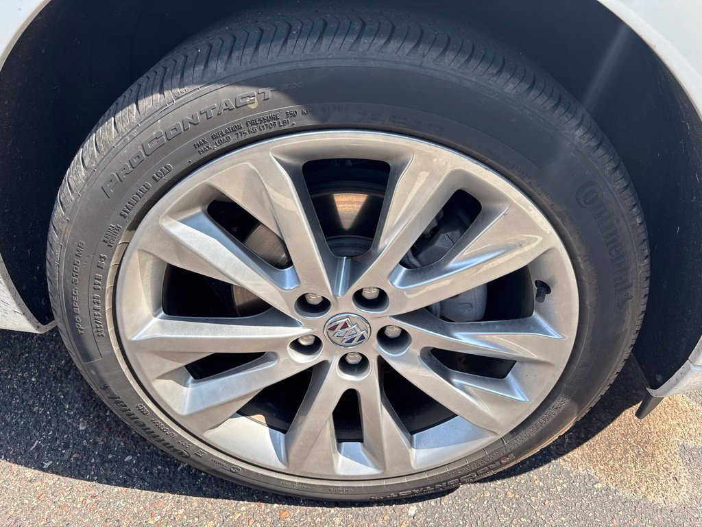 Certified 2023 Buick Envision Avenir AWD/4WD image 6