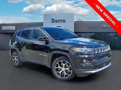 Used 2024 Jeep Compass Limited AWD/4WD image 1