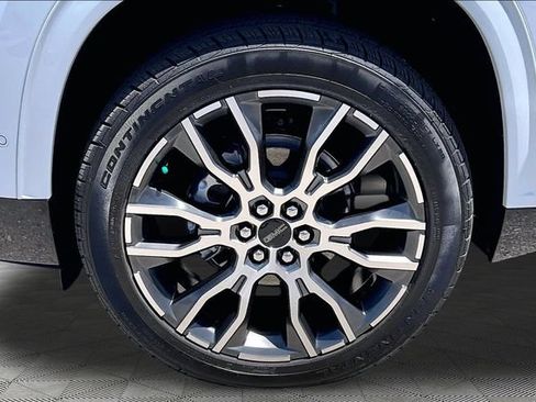 Used 2026 GMC Acadia Denali Ultimate AWD/4WD image 8