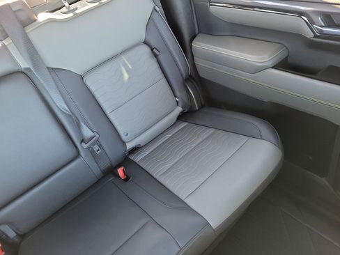 Used 2023 Chevrolet Silverado 1500 ZR2 w/ Technology Package image 14