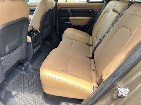 Certified 2025 Land Rover Defender 110 S AWD/4WD image 14
