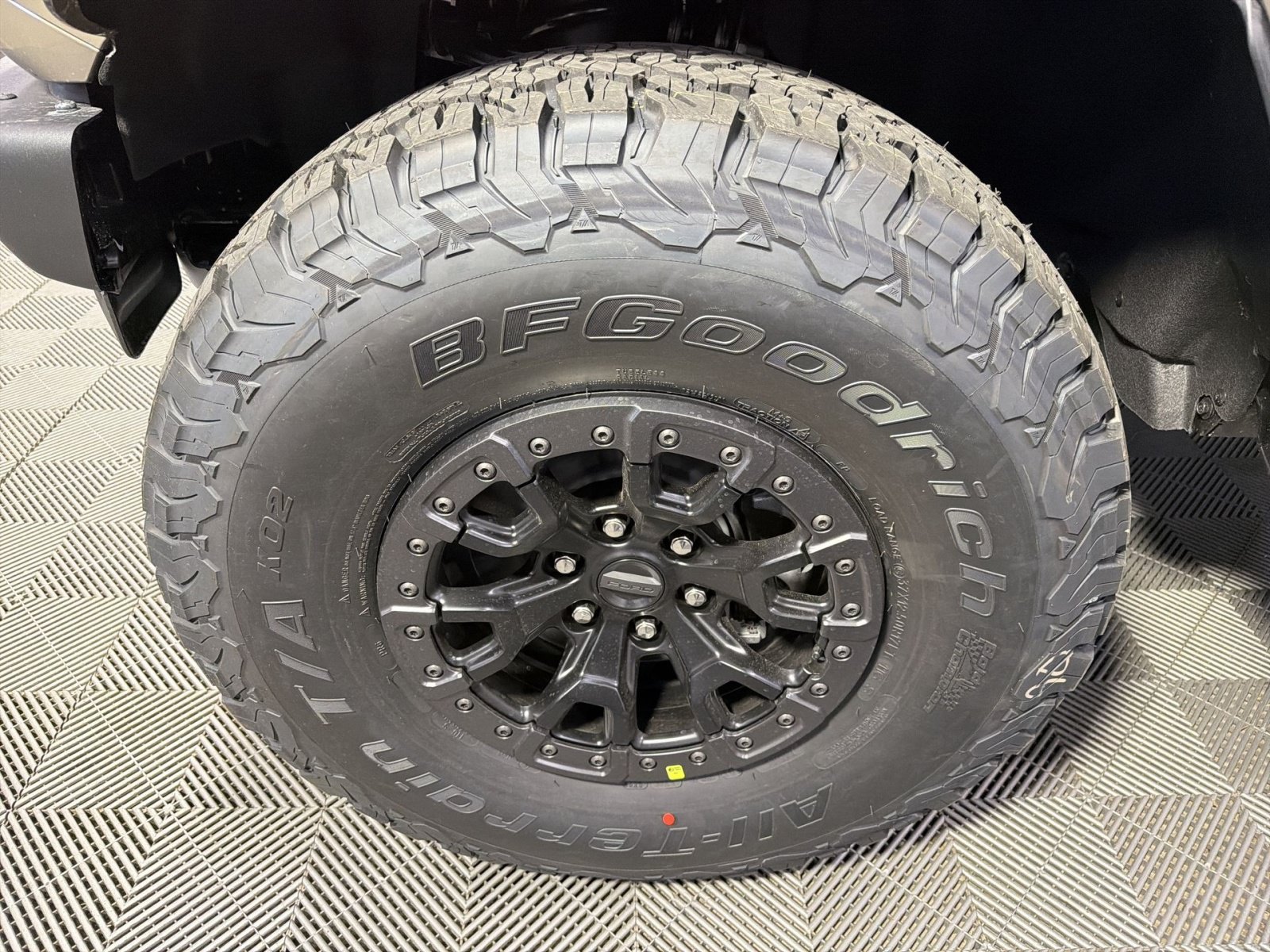 New 2026 Ford Bronco Raptor w/ Interior Carbon Fiber Pack AWD/4WD image 25
