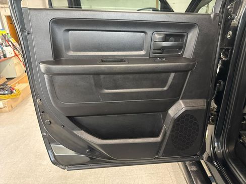 Used 2016 RAM 1500 Express w/ Black Ram 1500 Express Group image 34