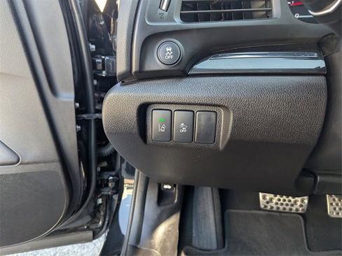 Used 2021 Acura ILX image 19