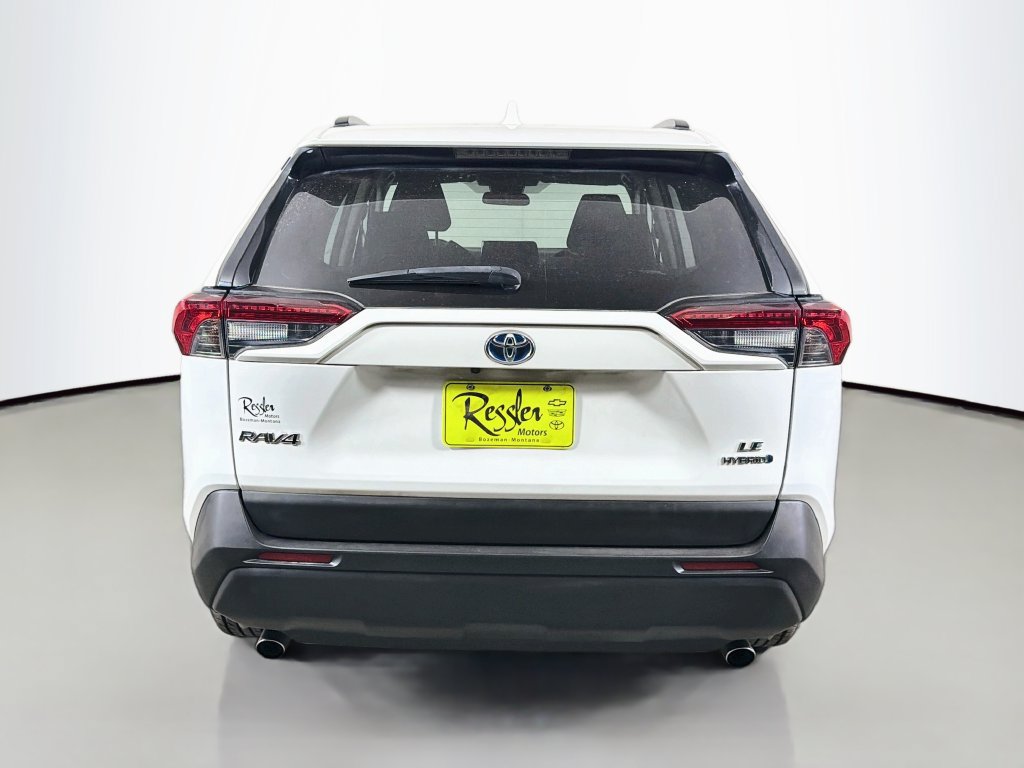 Used 2024 Toyota RAV4 LE AWD/4WD image 7