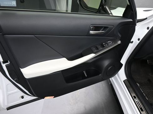 Used 2022 Lexus IS 350 F Sport w/ Accessory Package RWD image 5