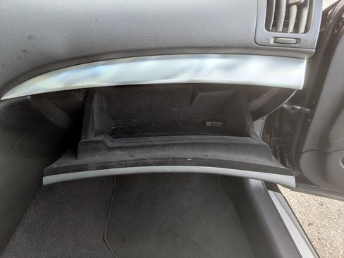 Used 2013 INFINITI G37 Convertible w/ Premium Pkg RWD image 33