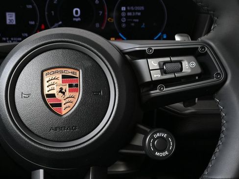 Certified 2026 Porsche Cayenne Coupe AWD/4WD image 10
